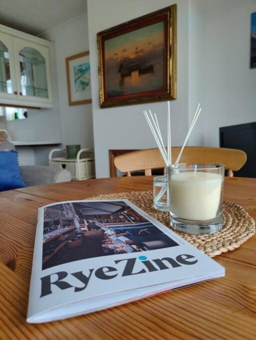 Stunning 1 Bedroom Apartment Over Looking River Rye Extérieur photo